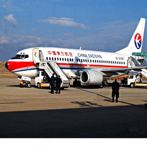 泸州云龙机场物流航空快运业稳步发展的原因是什么？